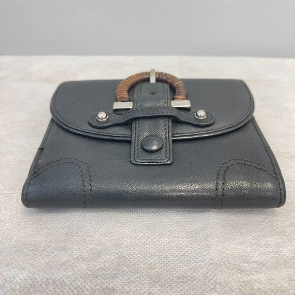 Salvatore Ferragamo Black Leather Bifold Wallet w/ Bamboo Gancini - Preowned - Picture 5 of 13